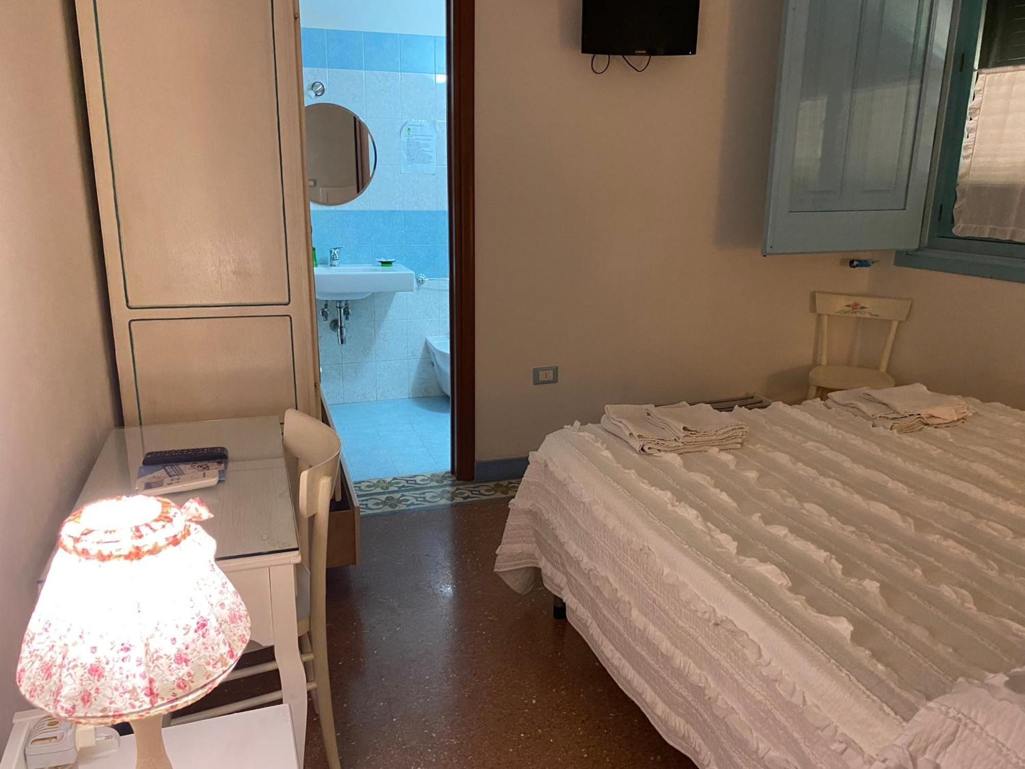 Bed and Breakfast Araucaria Торре-Сан-Джованні-Удженто Екстер'єр фото